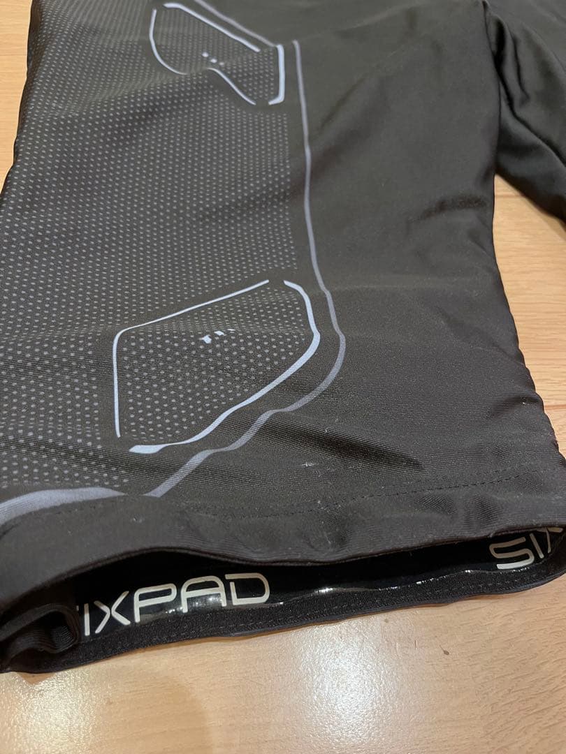 シックスパッドパワースーツ上下セットメンズL