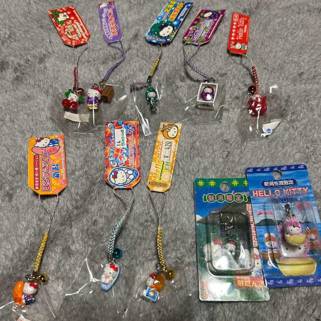 ハローキティ　ご当地根付け　レア