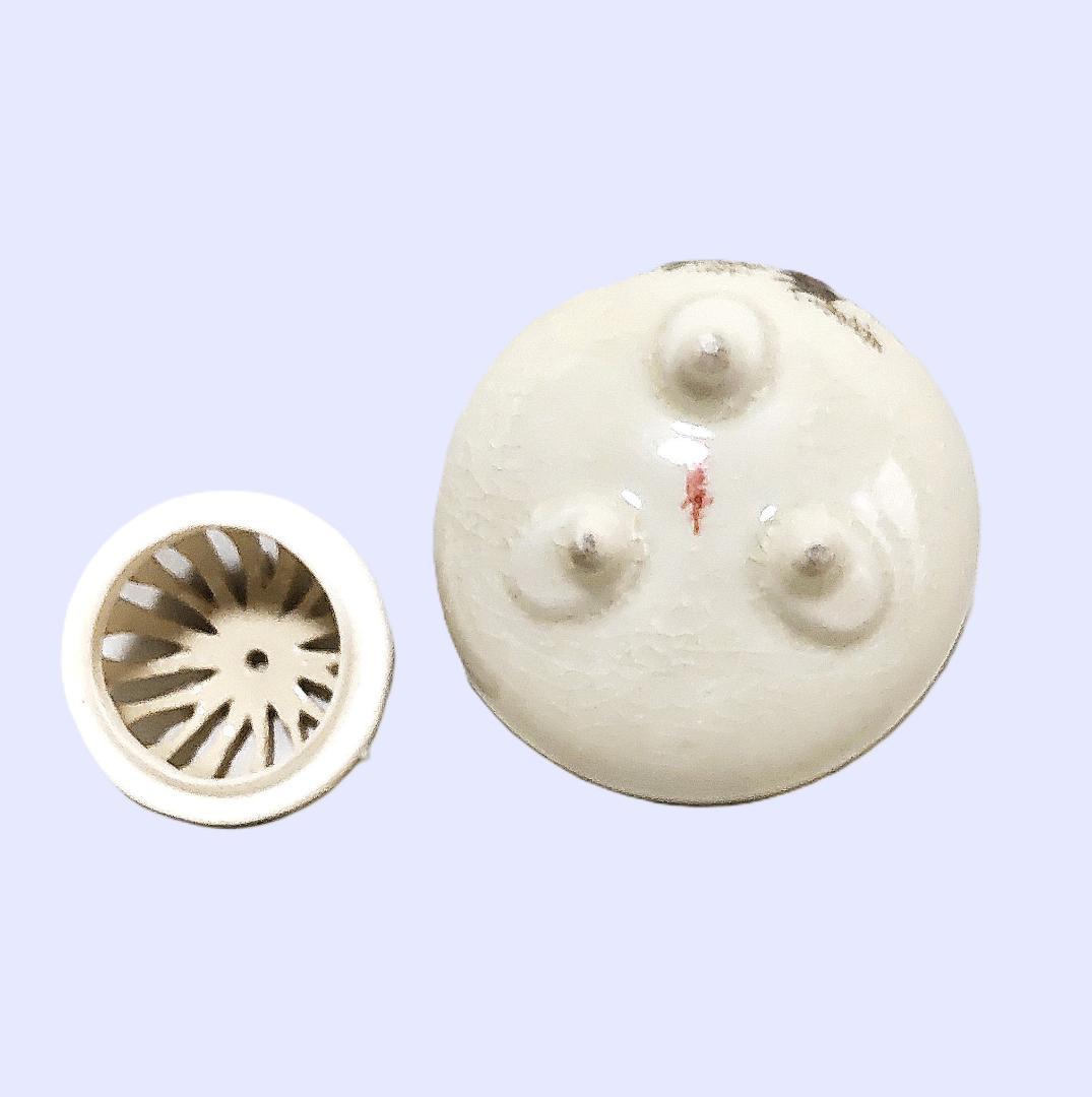 香炉　薩摩焼　工芸品　白薩摩　紀秀窯　三足香炉　箱付