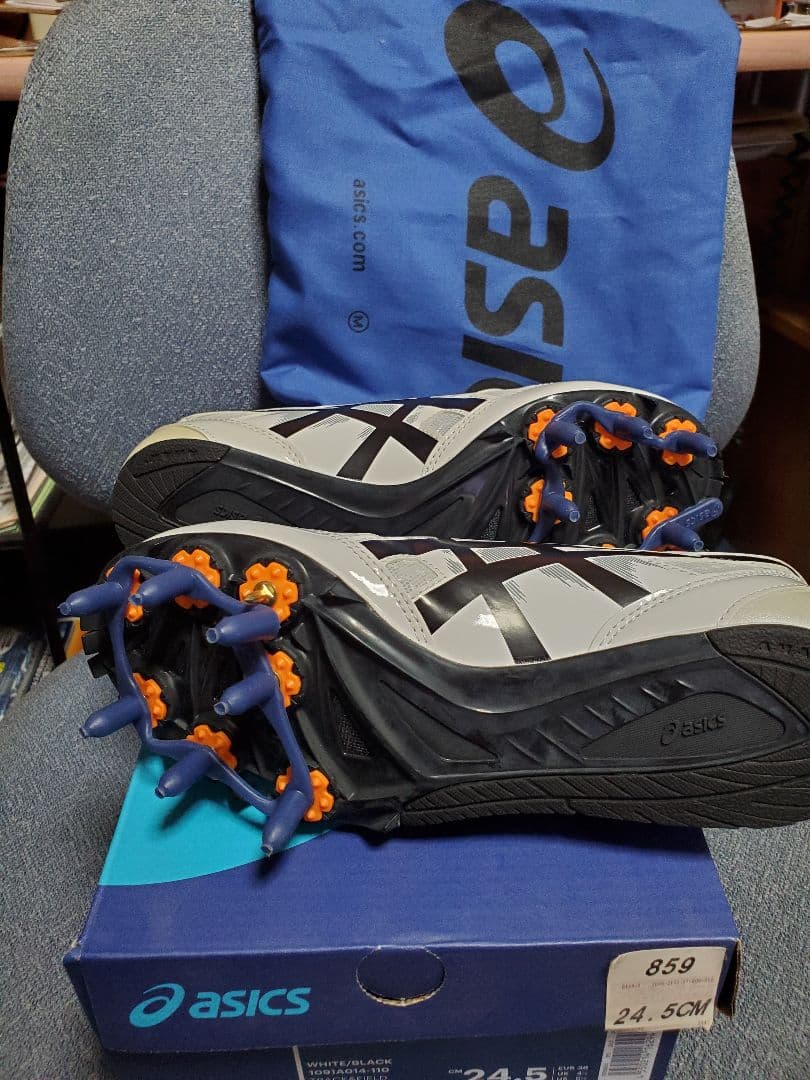 シューズ ASICS