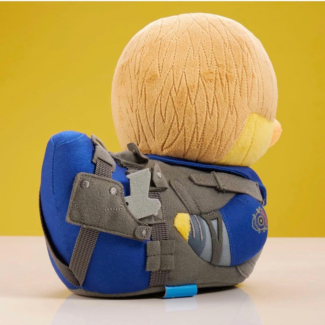 TUBBZ ぬいぐるみ　レオン・ケネディ　バイオハザード コスプレ
