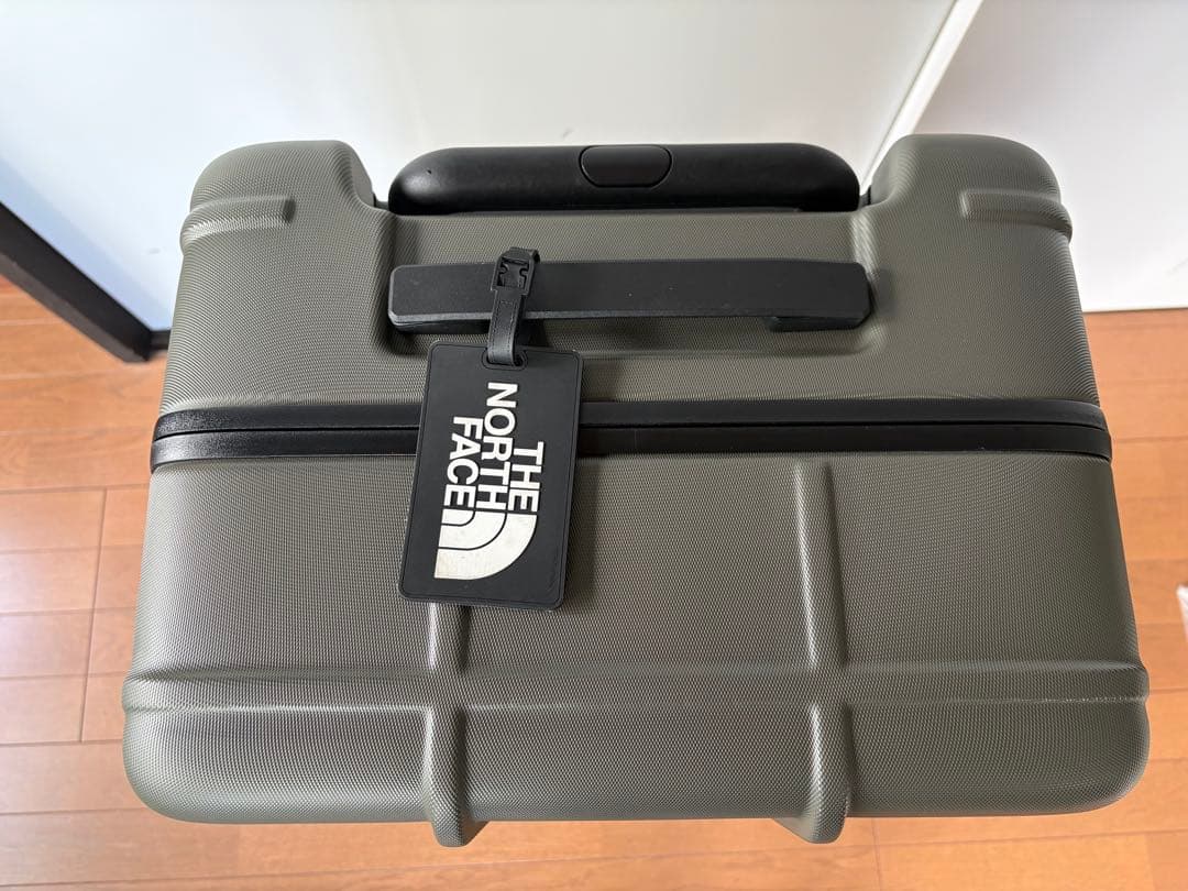 The North Face キャリーカートニュートープグリーン30インチ70L