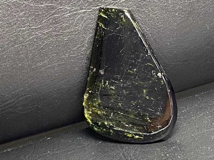 グリーントルマリン　スライス　177.6ct