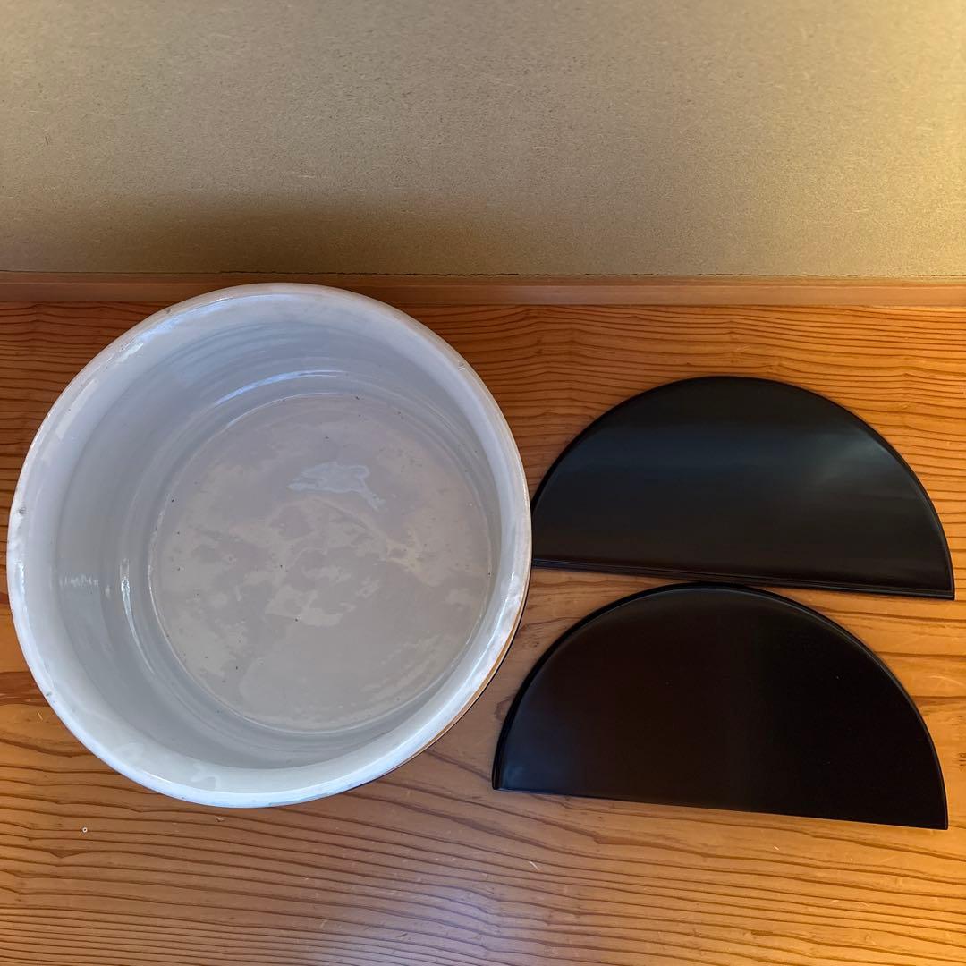 オランダ平水指 割蓋付き