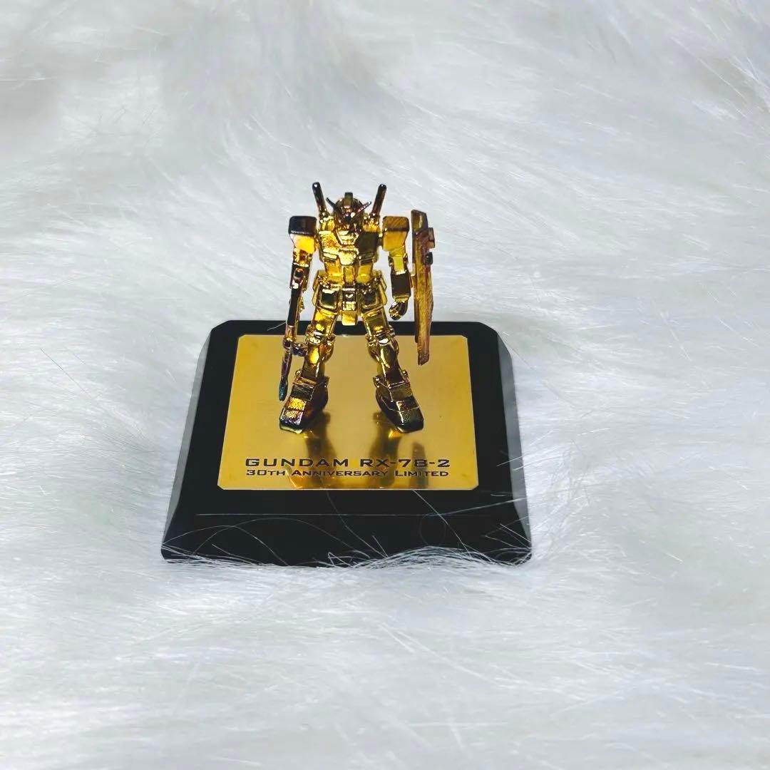 純金メッキ使用　ガンダム　非売品　セブン-イレブンフェア　500個限定
