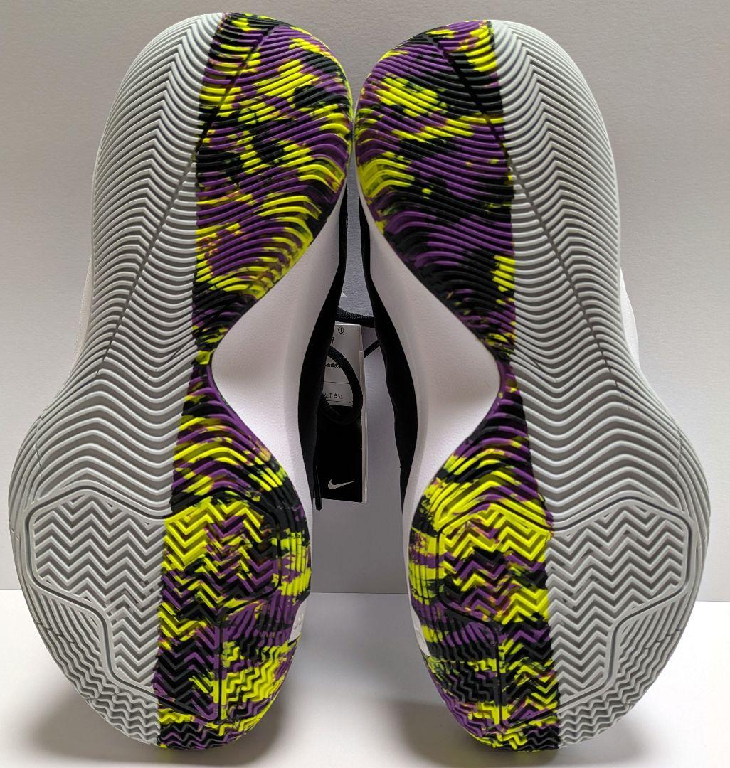 限定　新品　ナイキ CP3.XII Jekyll and Hyde 25cm相当