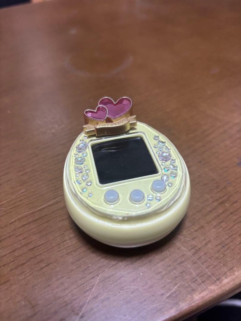 たまごっちピース　たまデコピアス　ラブメロディ　たまサーカス