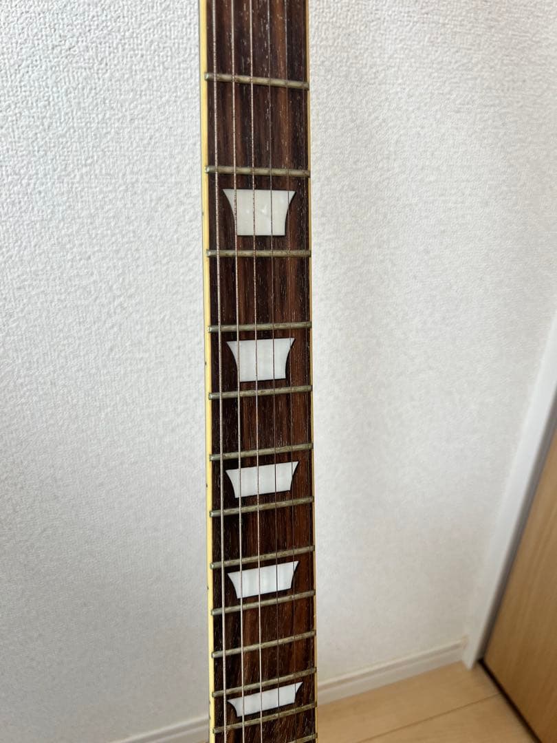 エピフォン レスポールモデル 1960 TRIBUTE PLUS