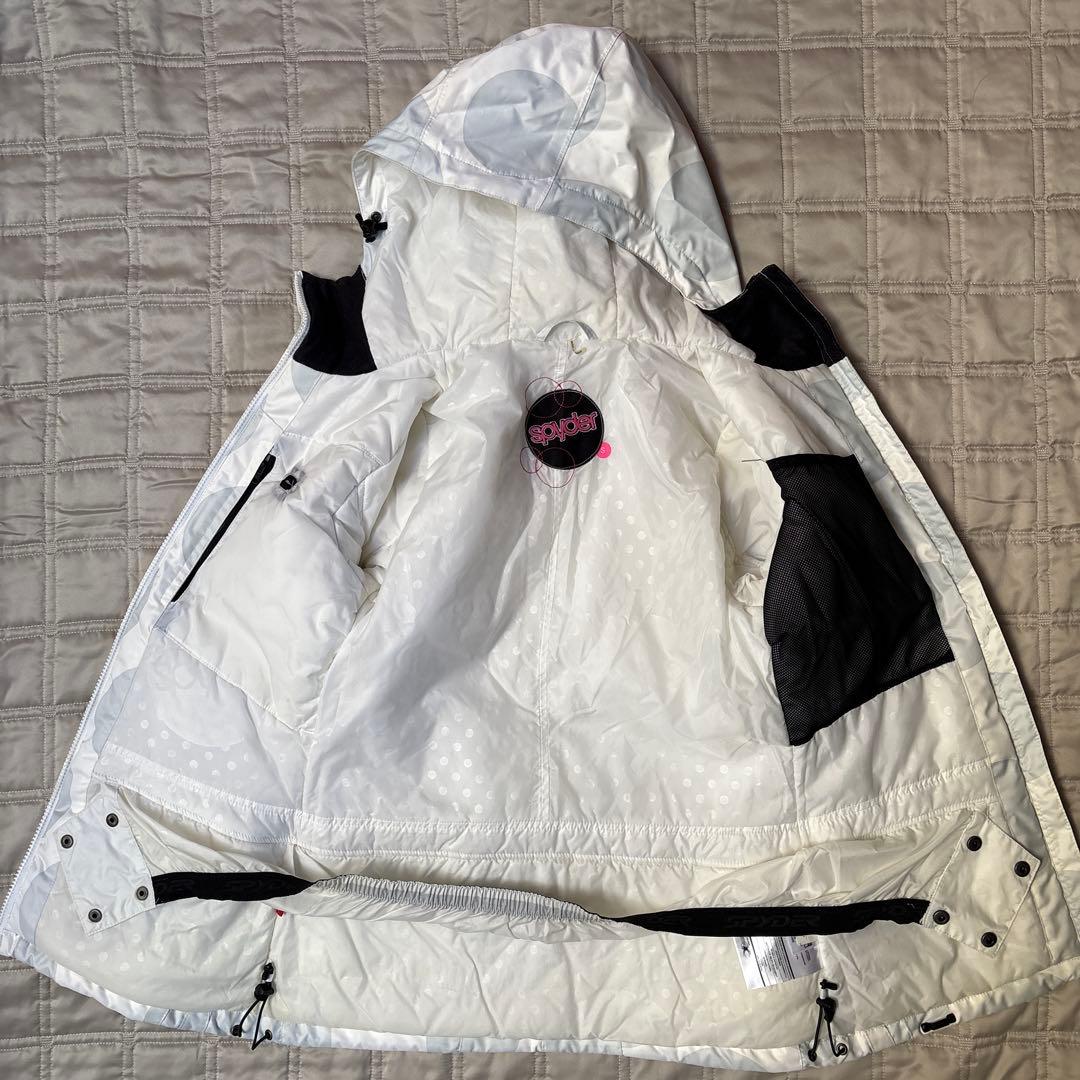 Spyder スキーウェア　白　ピンク 　Mサイズ　水玉　可愛い