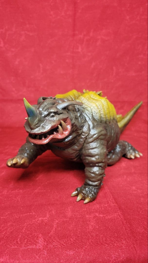 エ*ー様 ビリケン商会ソフビキット完成品　透明怪獣ネロンガガレージキット完成品ウ