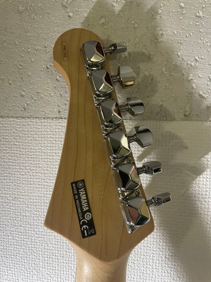ヤマハ YAMAHA Pacifica パシフィカ PAC012