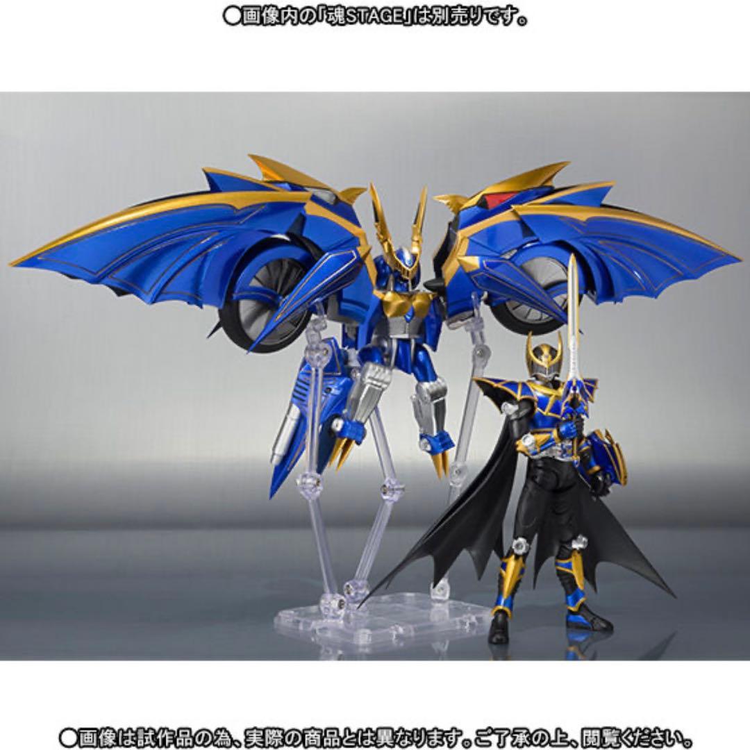 ✨未使用✨ S.H.Figuarts 仮面ライダーナイトサバイブ&ダークレイダー