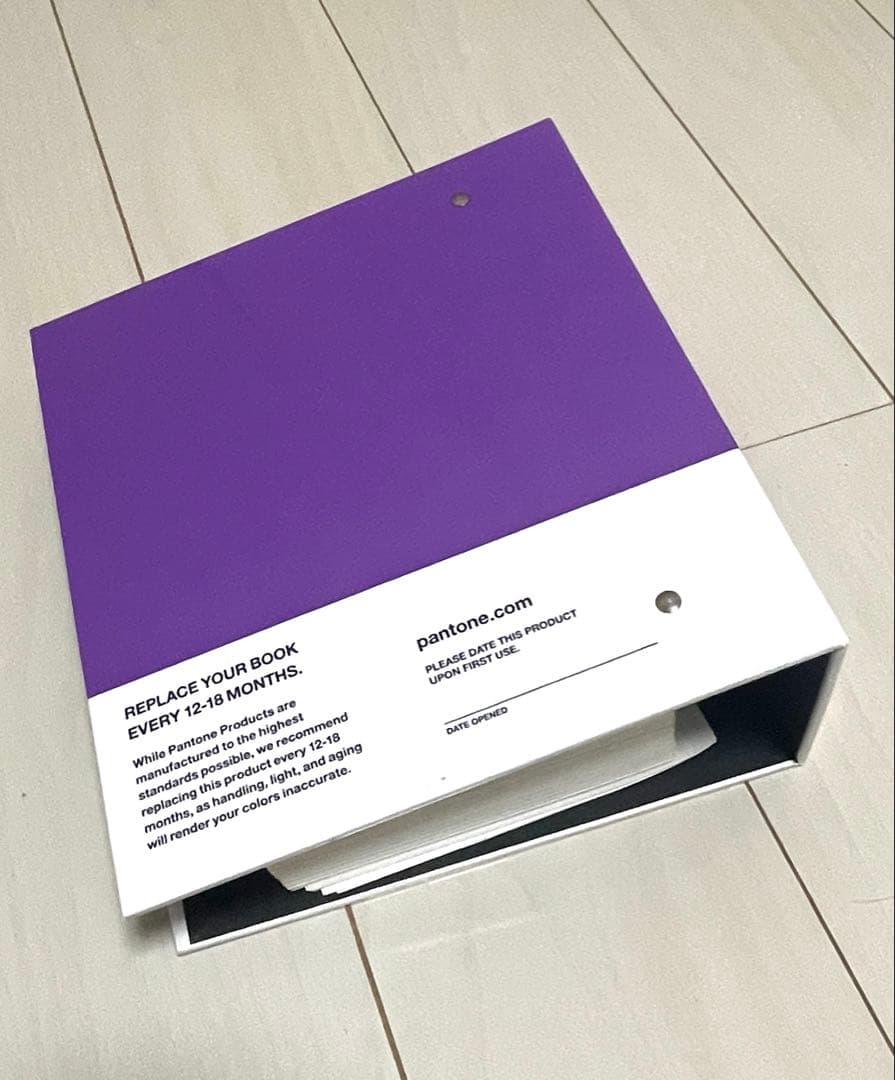 アート・デザイン・音楽 PANTONE SOLID CHIPS Uncoated