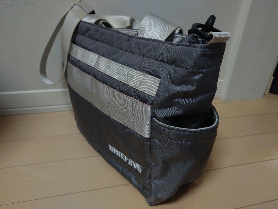 69 BRIEFING グレー 2way トートバッグ ラウンドバッグ