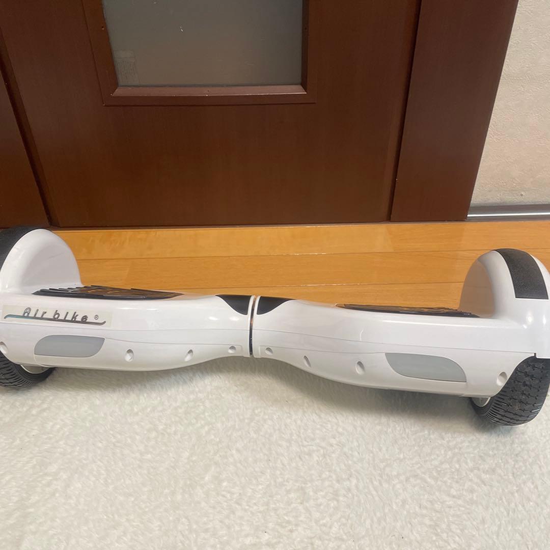 けんちゃん　セグウェイ　電動スケボー ホワイト 充電器・専用バッグ付き
