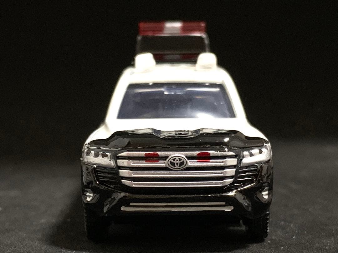 【確認用】トヨタ　ランドクルーザー300 パトカー仕様