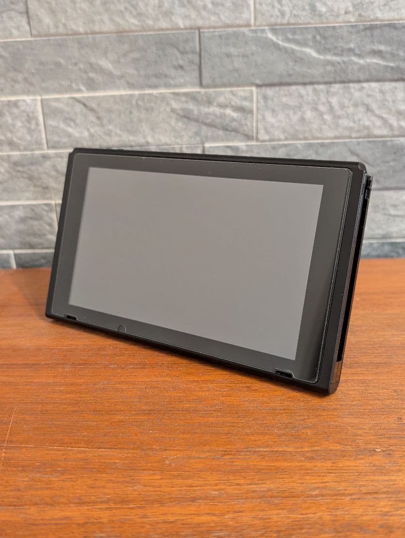 ​​【本体＋Joy-Con＋おまけ】Nintendo Switch