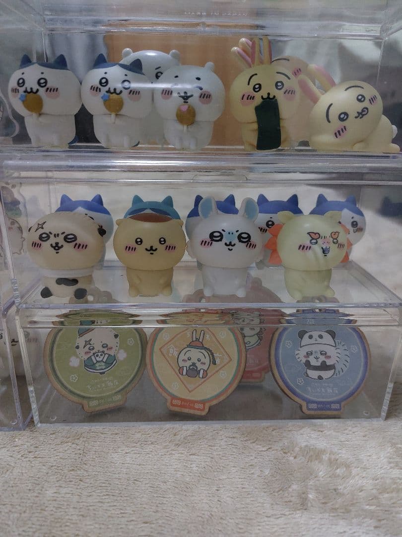ちいかわグッズまとめ売り5ページに渡ります