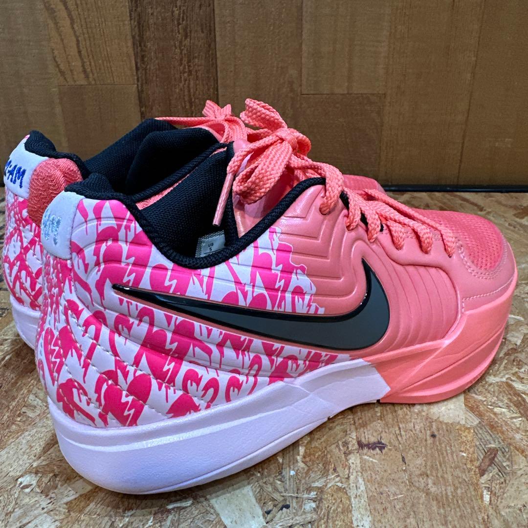 Nike ジャ2 ハート　バスケットボールシューズ ピンク