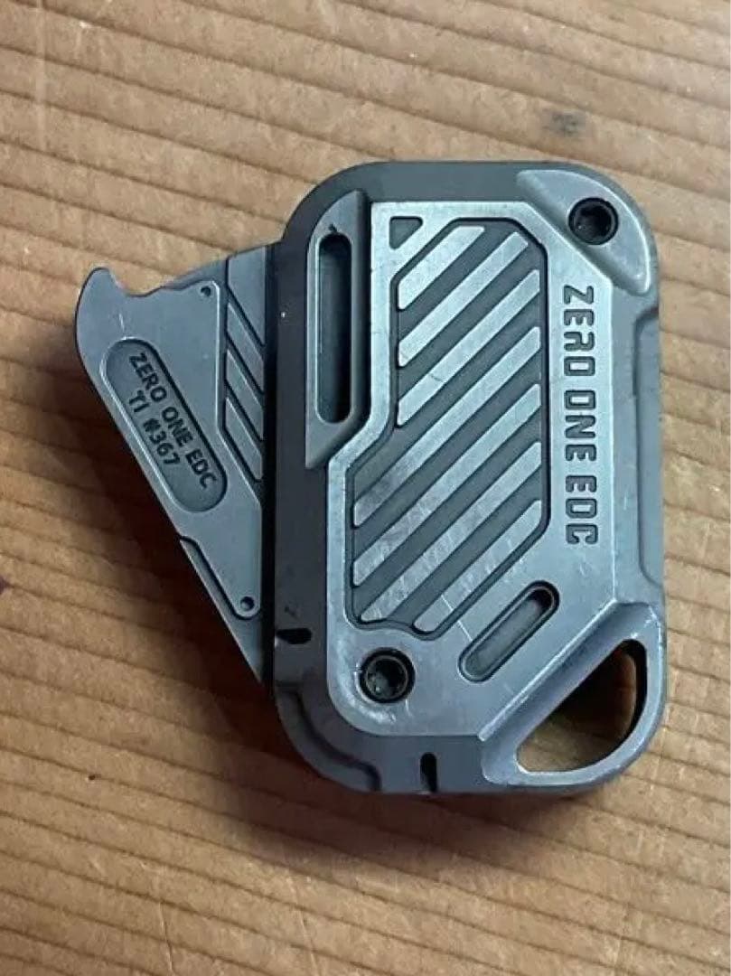 01 ZERO ONE EDC POP フィジェット トイ スライダー チタン