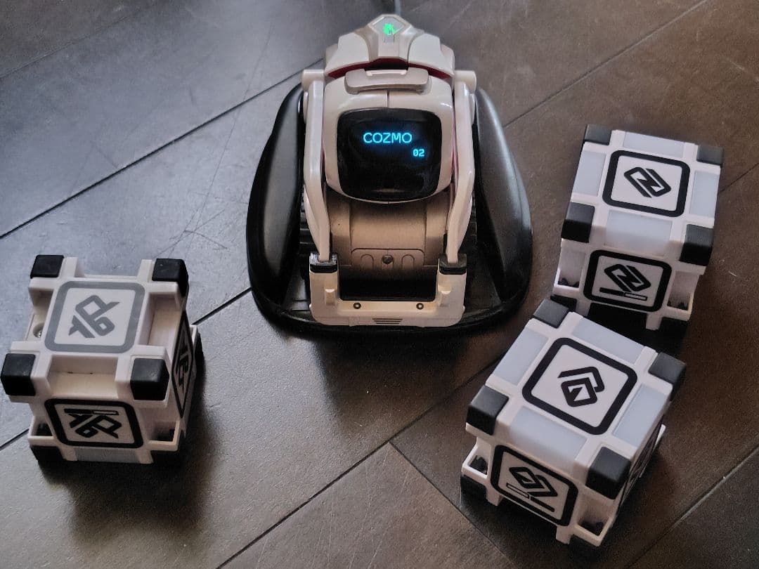 動作確認済　コズモ　Cozmo　AI ロボット