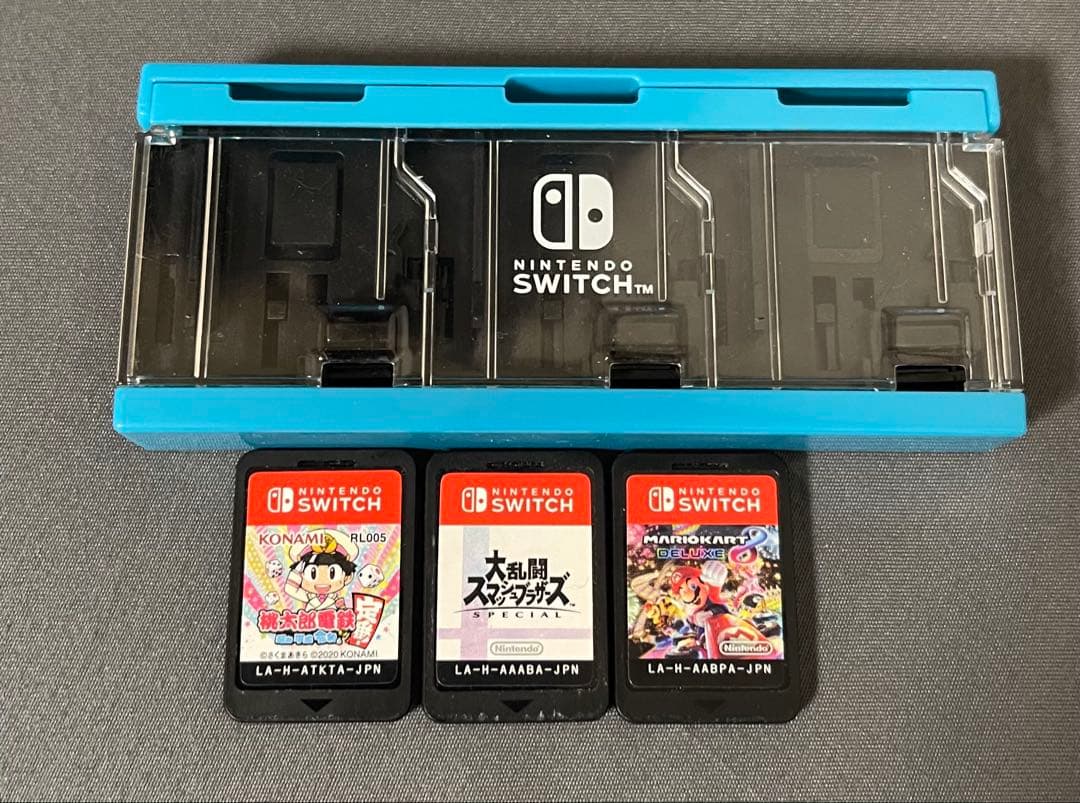 Switchカセットセット4個とコントローラー２つ　別売りOK 値下げ交渉OK