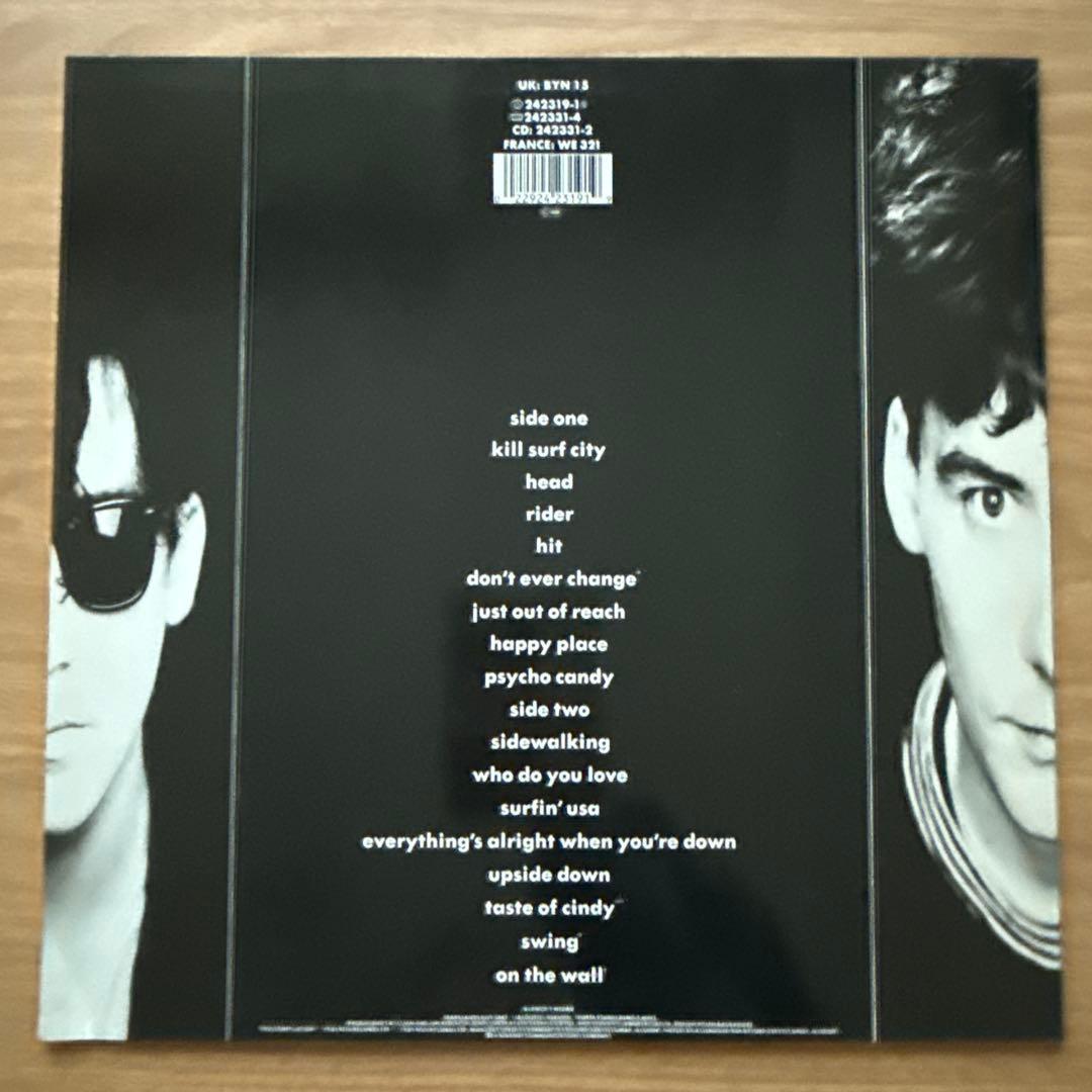 The Jesus And Mary Chain – Barbed Wire…