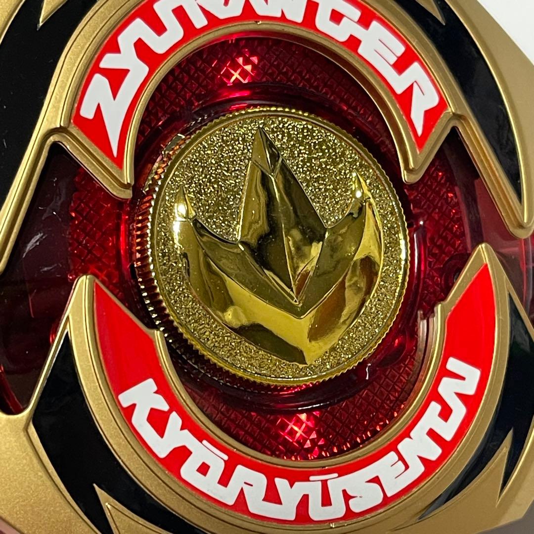 恐竜戦隊ジュウレンジャー ドラゴンバックラー 当時品 パワーレンジャー レア