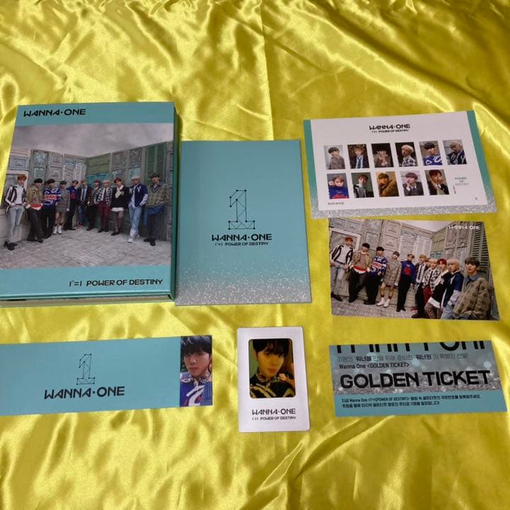 Wanna One ワナワン　CD アルバム