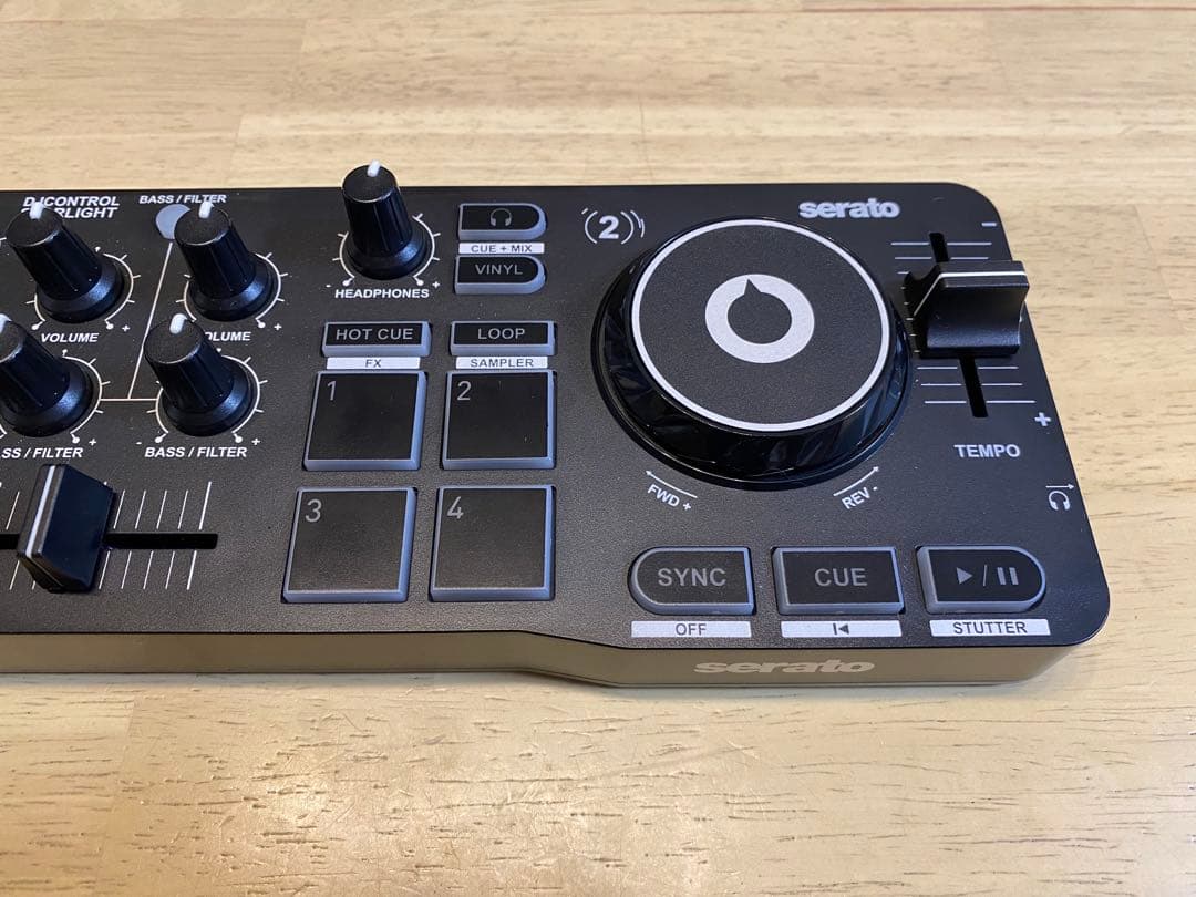 【送料込み】Hercules DJControl Starlight