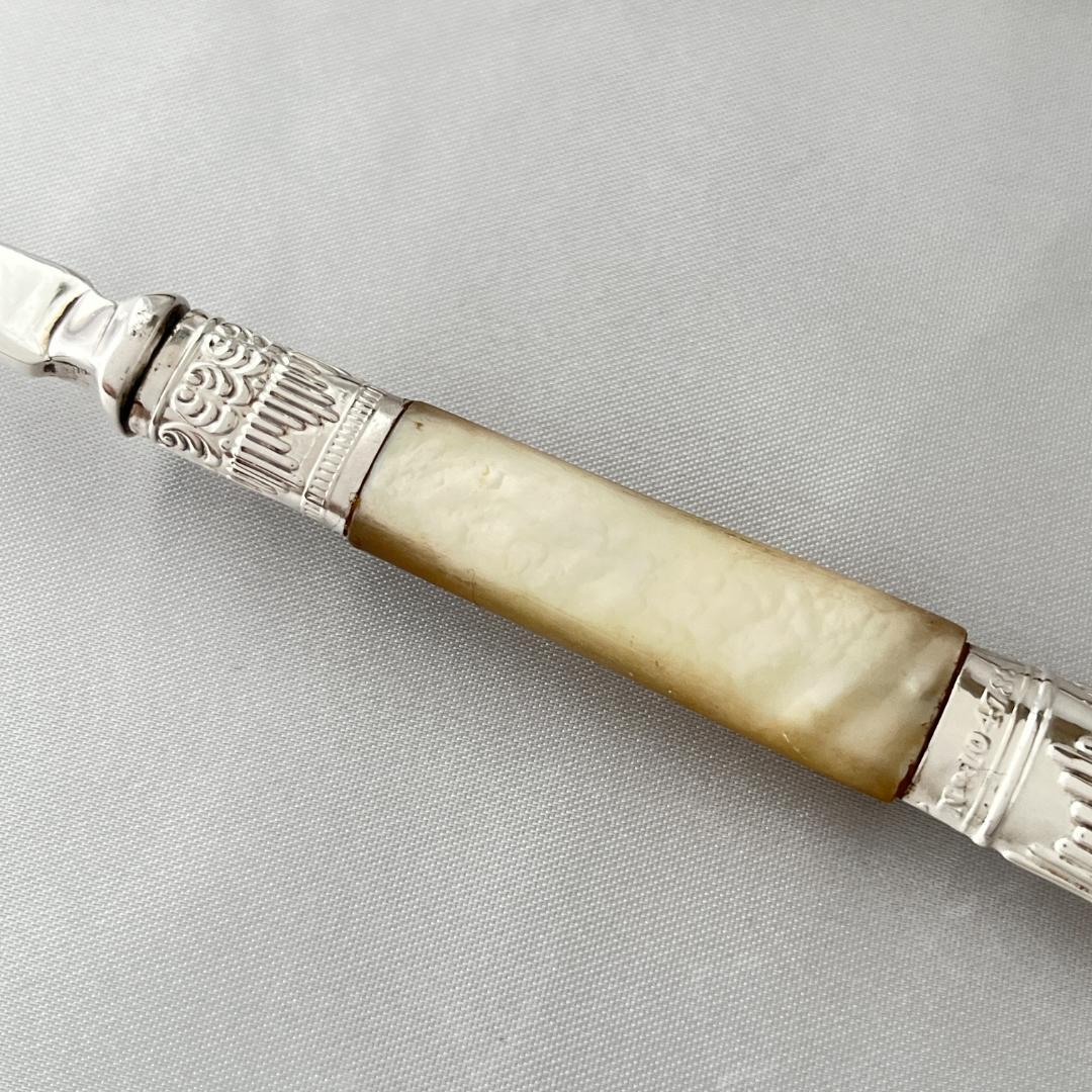 【英国】【白蝶貝】サーディンサーバー　マザーオブパール