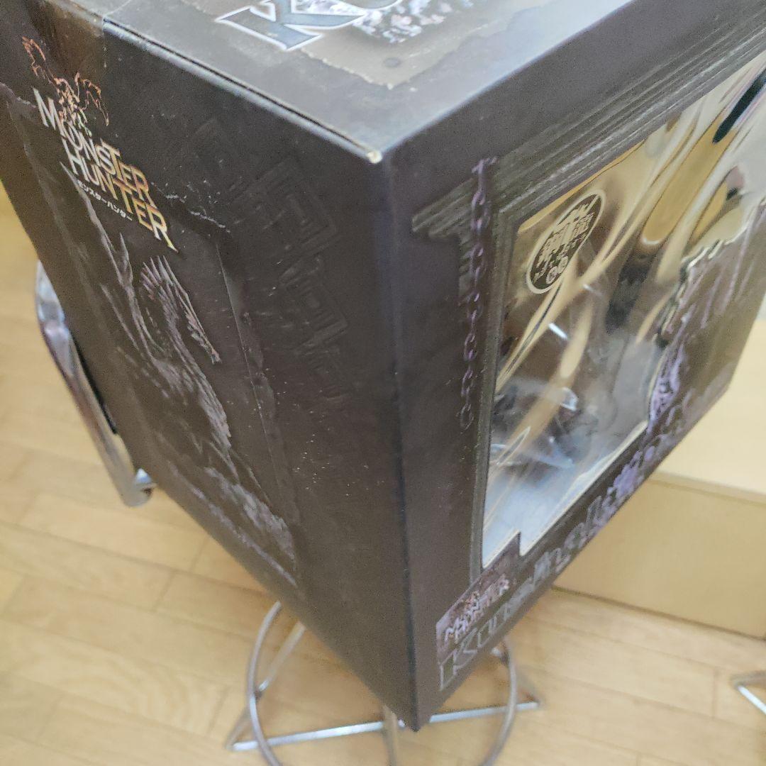 モンスターハンター　フィギュアビルダー　クシャルダオラ　脱皮　ワンオーナー品