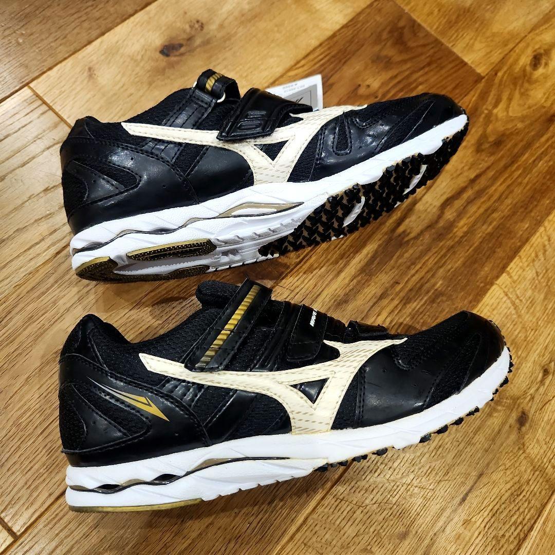 新品✨希少✨MIZUNO　ランニングトレーニングシューズ 26cm