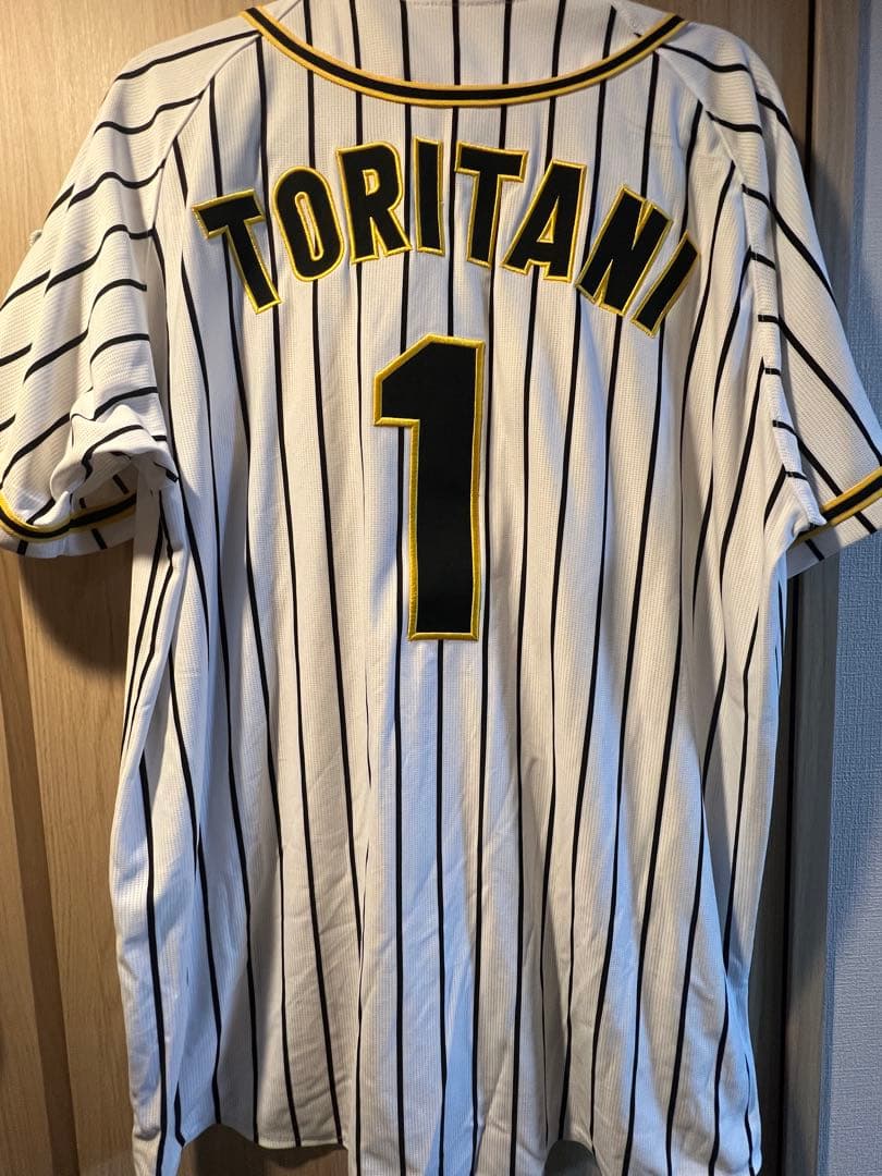 HANSIN Tigers ユニフォーム TORITANI 1