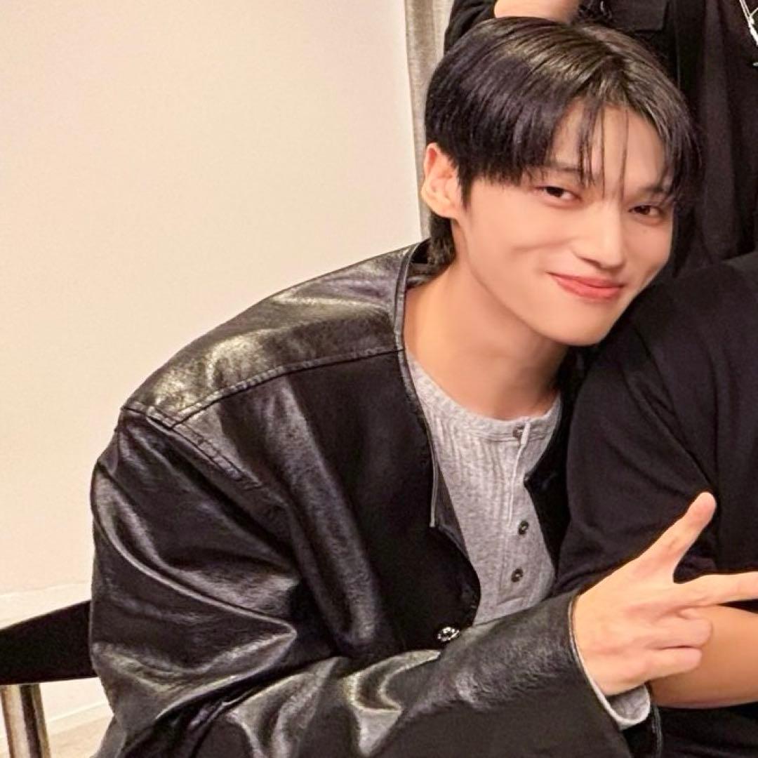 251018 ATEEZ ウヨン 直筆サイン入り チェキ