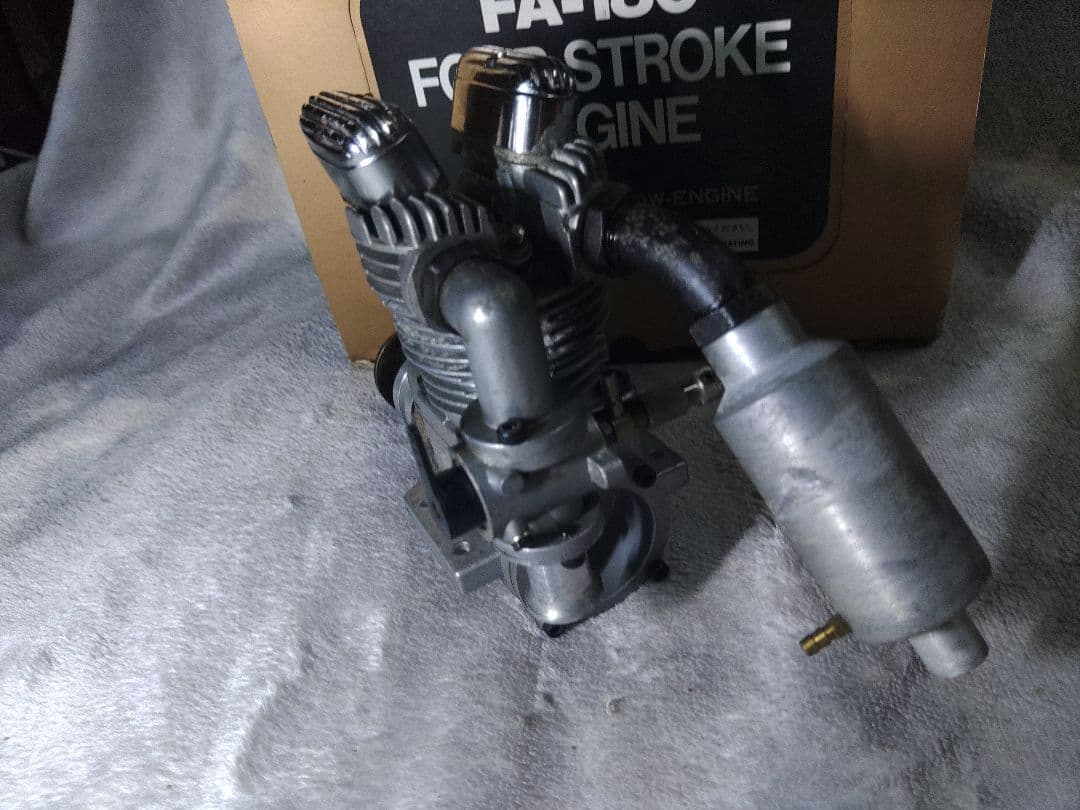 斎藤製作所　FAー180ラジコンエンジン