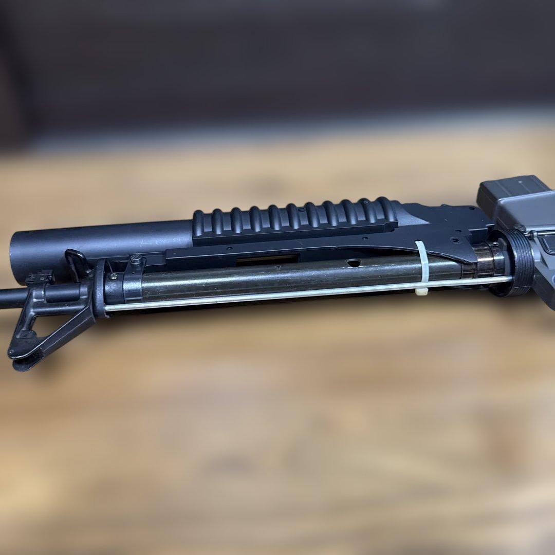 マルイ　電動ガン　M１６　ベトナム グレネードランチャー付き