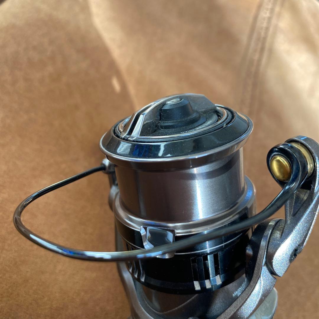 17コンプレックスci4+　C2500S F4 HG 美品
