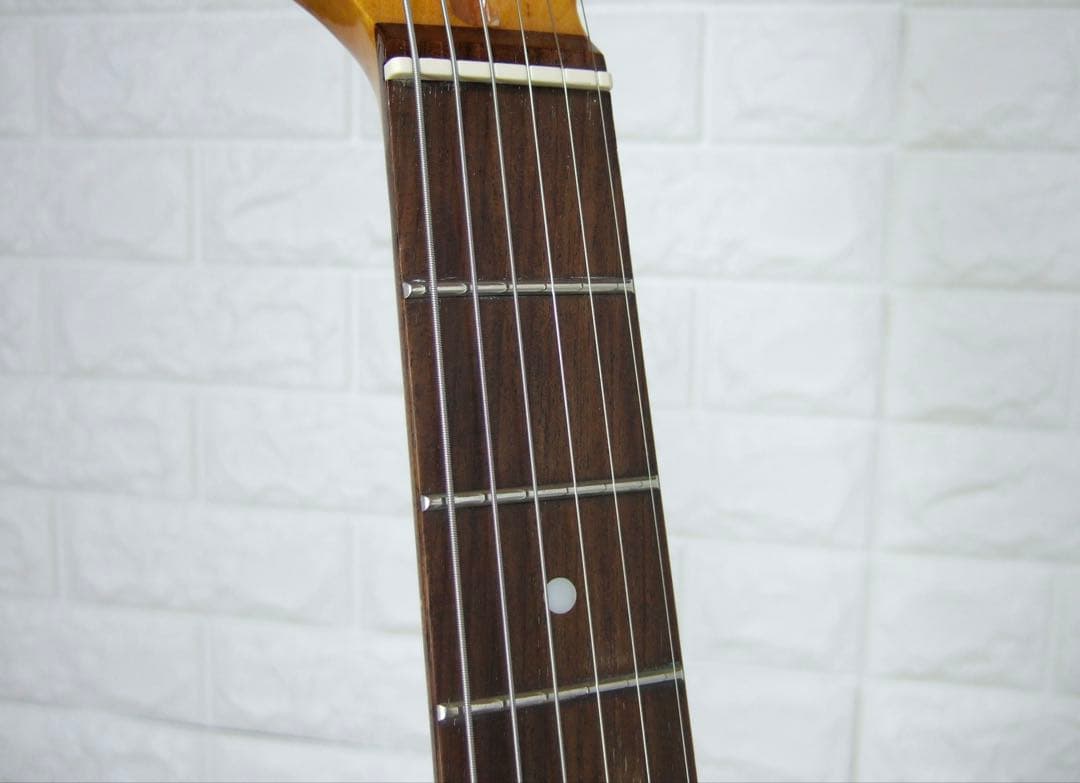 Suhr？エレキギター ESP & EMGピックアップ