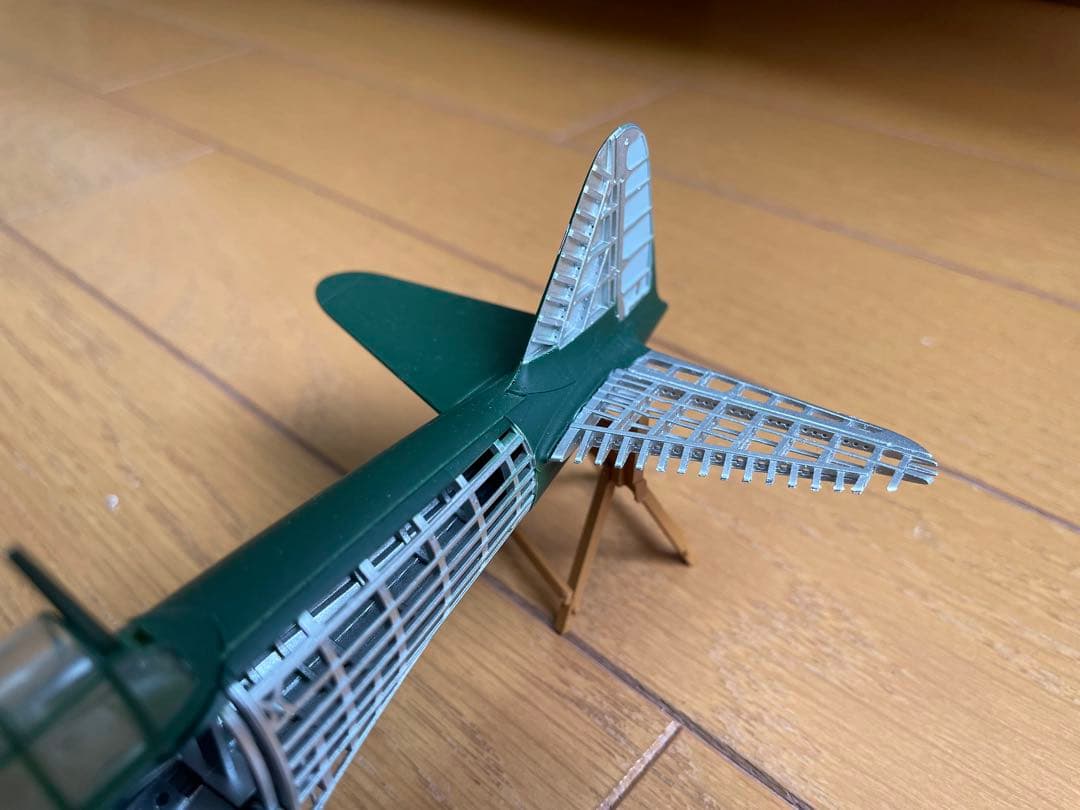 ハセガワ1/48 零戦(半スケルトンver) 帝国海軍戦闘機 プラモデル完成品