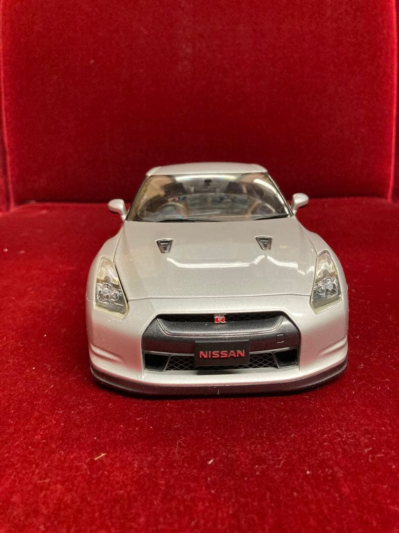 日産gtr1/18