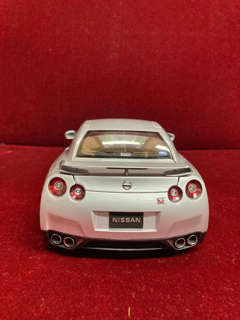 日産gtr1/18