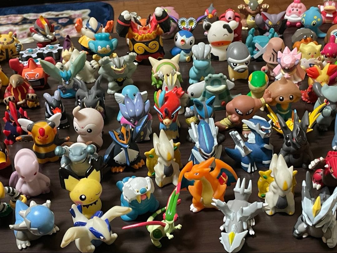 【希少品】ポケモン 指人形・ミニフィギュア 大量まとめ 初期〜歴代 250体