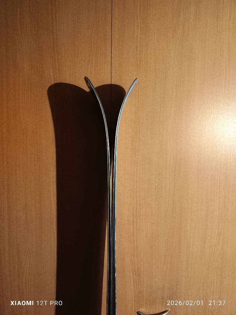 新品スキー
