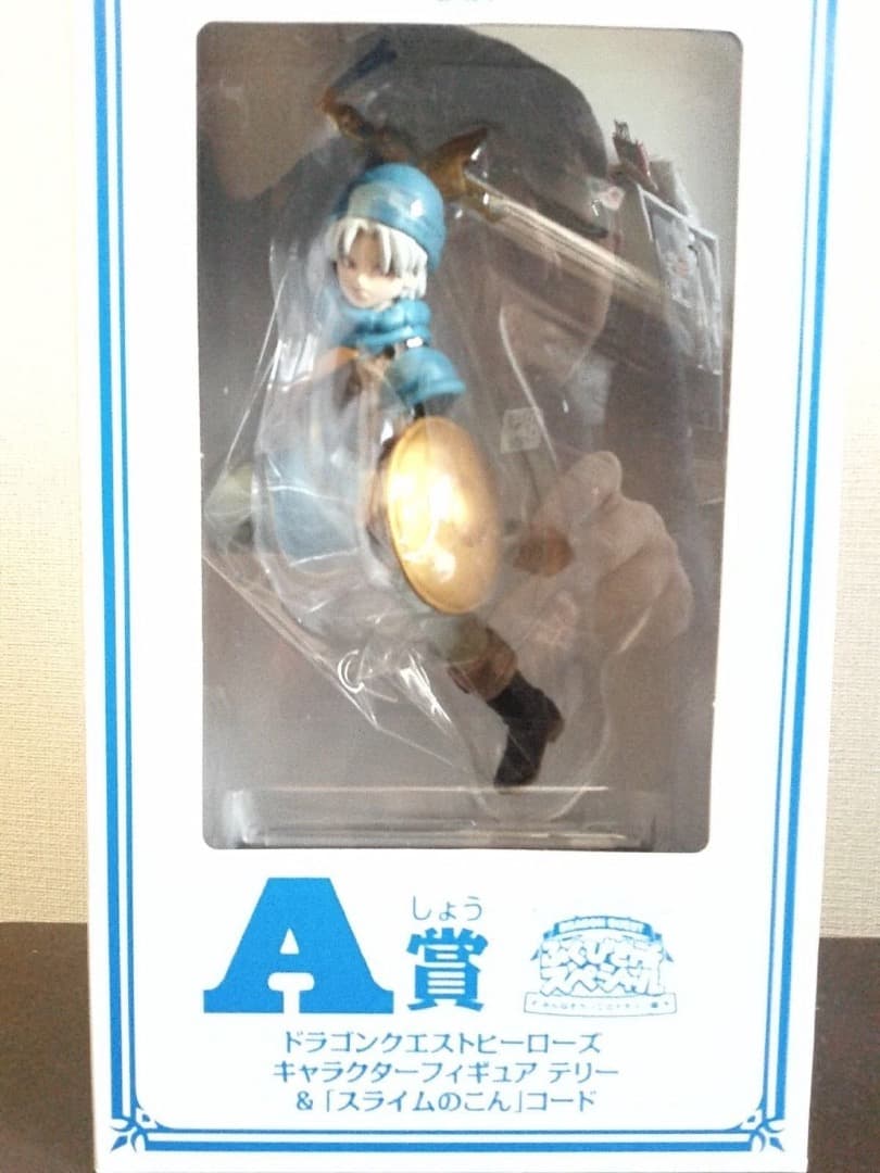 ドラゴンクエストヒーローズキャラクターフィギュアテリー＆（スライムのこん）コード