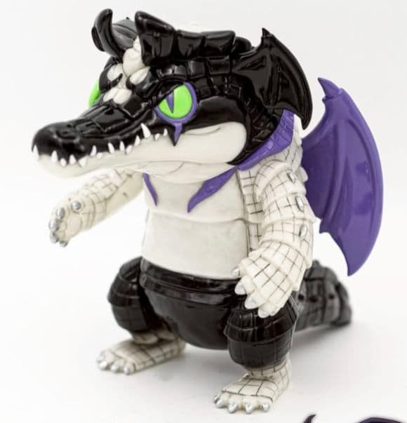 デビルマン×ギザロ 蓄光ソフビ 悪魔の力が覚醒 闇の中で光る限定ver.