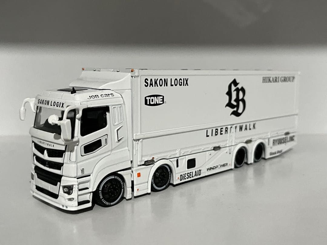【最終価格】1/64ミニカー GCD LBWK ふそう リバティーウォーク