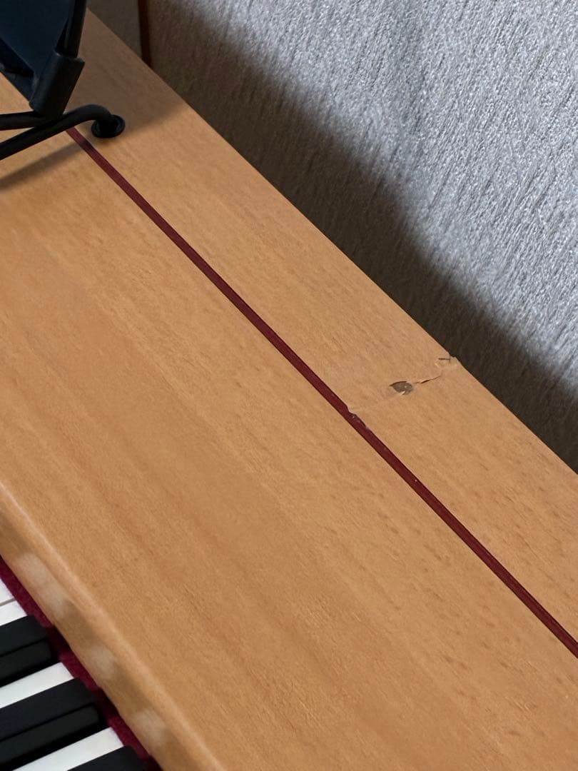 Roland ローランドF-90 デジタルピアノ　電子ピアノ　木目調　88鍵盤