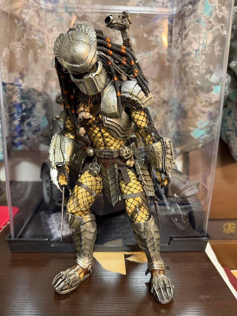 ホットトイズ　エンシェントプレデター2.0 中古 古代プレデター