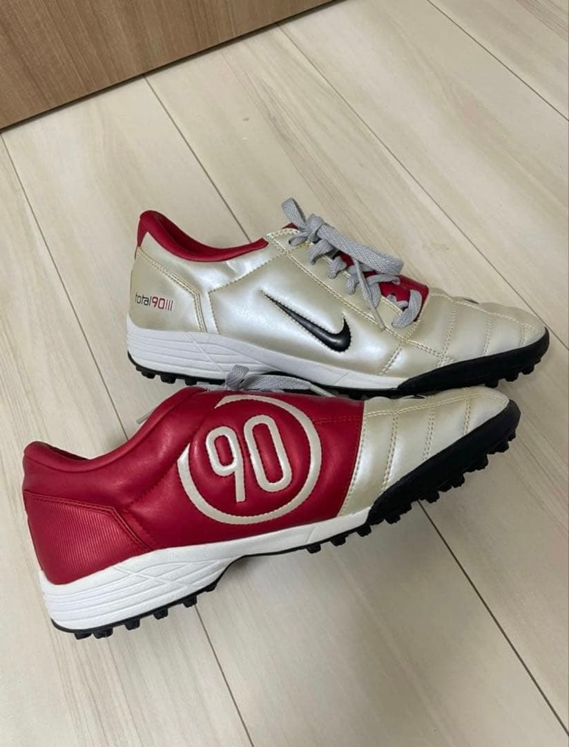 Nike total90 デッドストック